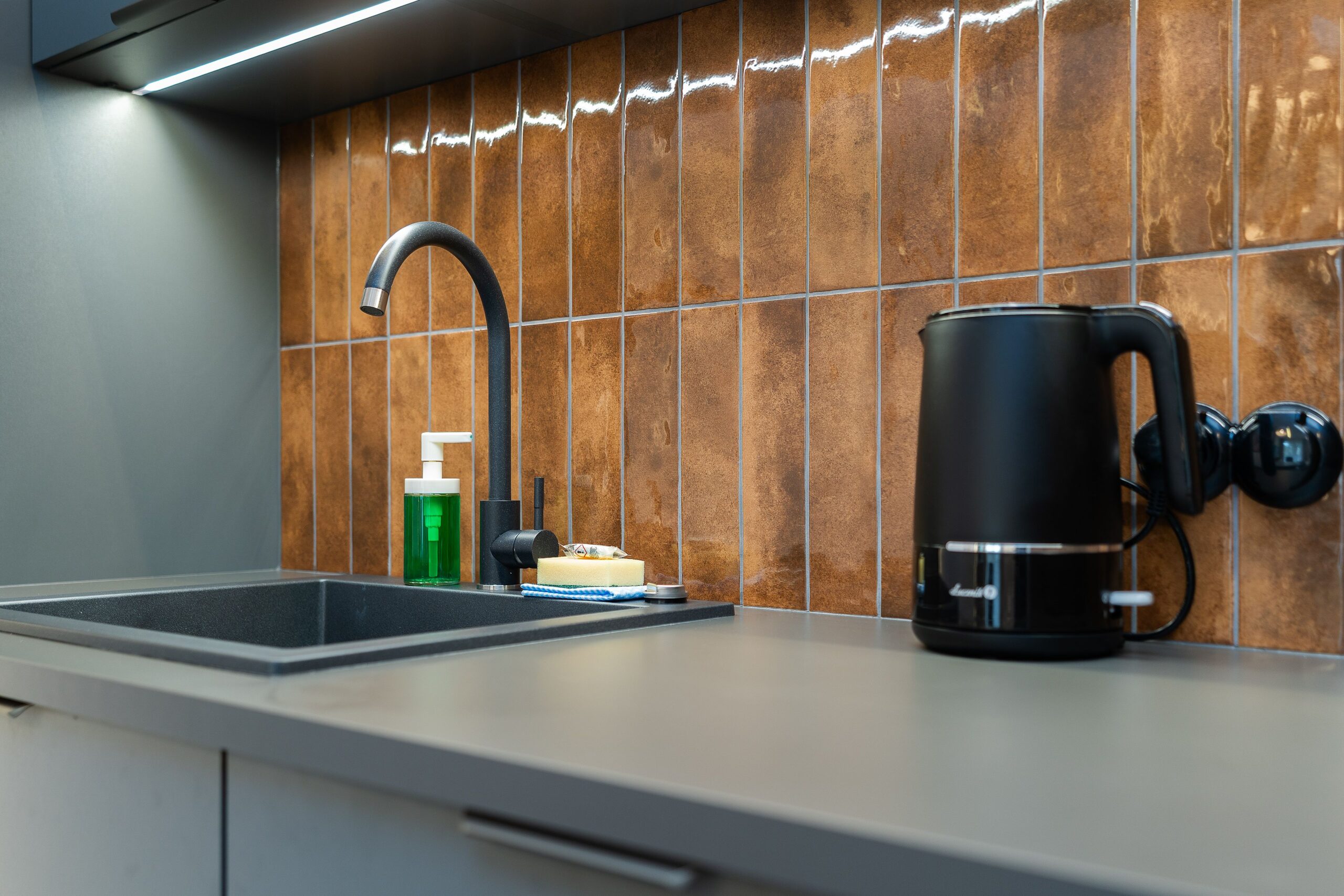 How To Choose The Right Grout For Your Tile industrial grout